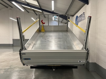 Used Mitsubishi Canter 2023 for sale - 77790192: Photo