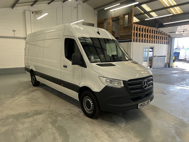 Used Mercedes-Benz Sprinter 2025 for sale - 77568382: Photo 4