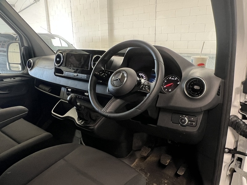 Used Mercedes-Benz Sprinter 2025 for sale - 77568382: Photo 6