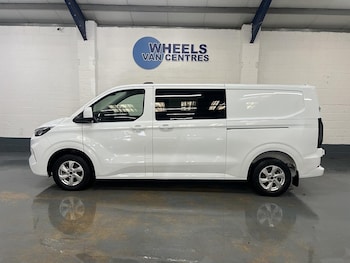 Used Ford Transit Custom 2024 for sale - 76874188: Photo