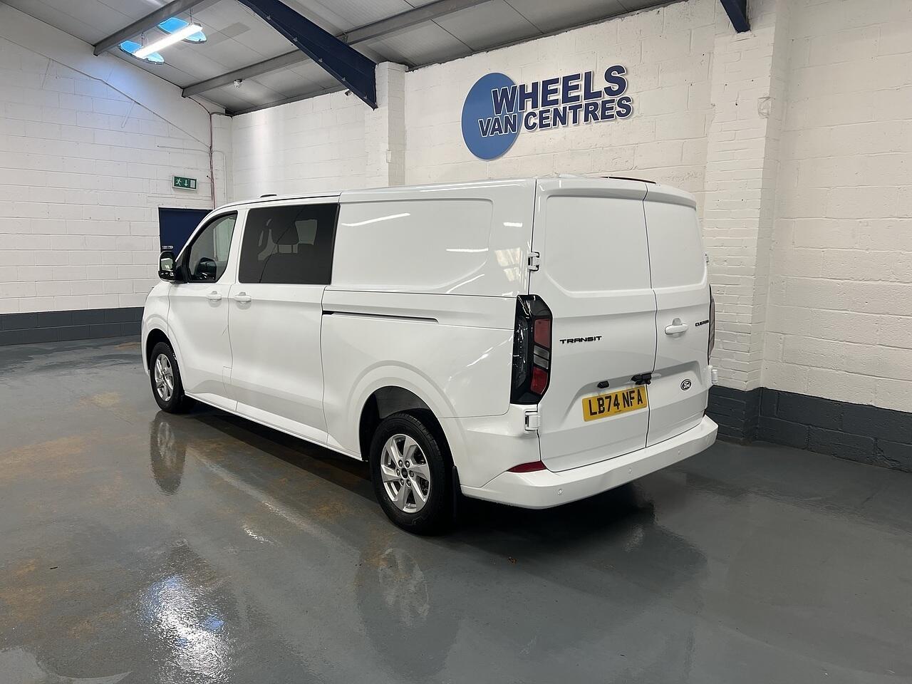 Used Ford Transit Custom 2024 for sale - 76874188: Photo 3