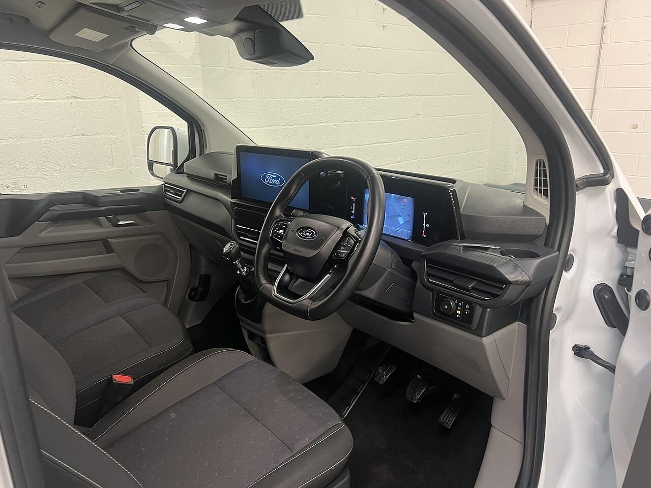 Used Ford Transit Custom 2024 for sale - 76874188: Photo 9