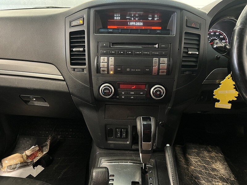 Used Mitsubishi Shogun 2014 for sale - 78097571: Photo 8