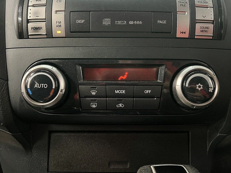 Used Mitsubishi Shogun 2014 for sale - 78097571: Photo 9