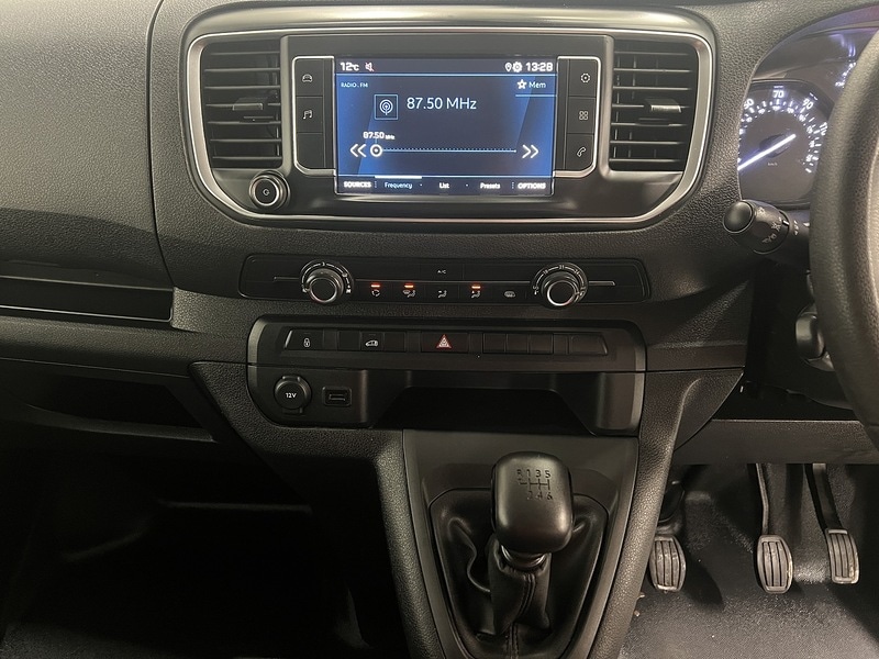 Used Peugeot Expert 2023 for sale - 77418363: Photo 17