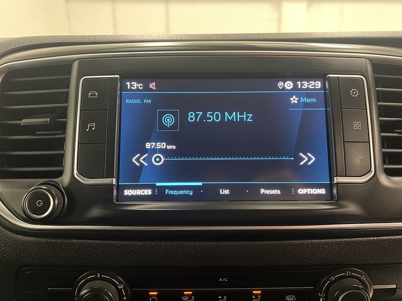 Used Peugeot Expert 2023 for sale - 77418363: Photo 22