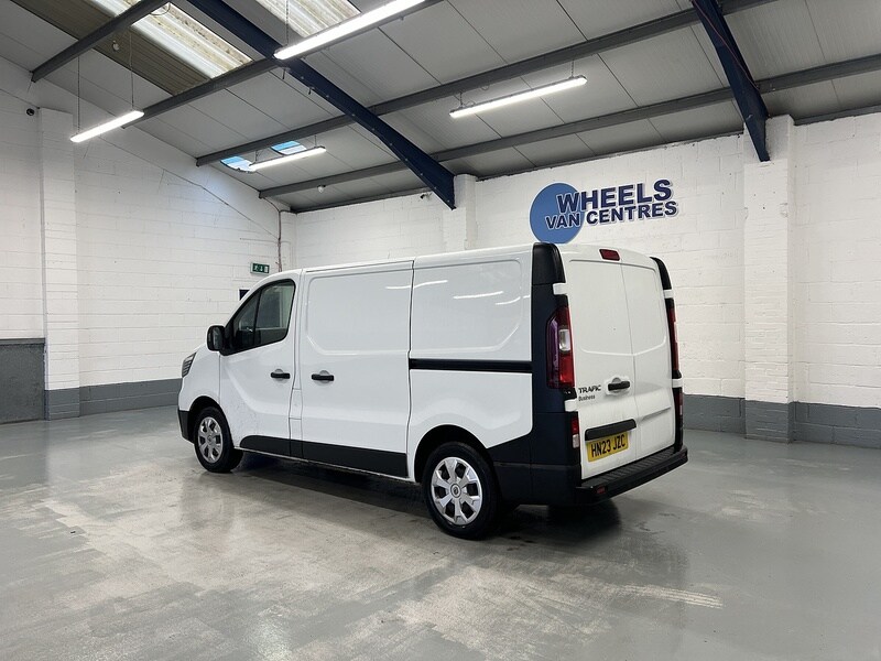 Used Renault Trafic 2023 for sale - 77465228: Photo 2