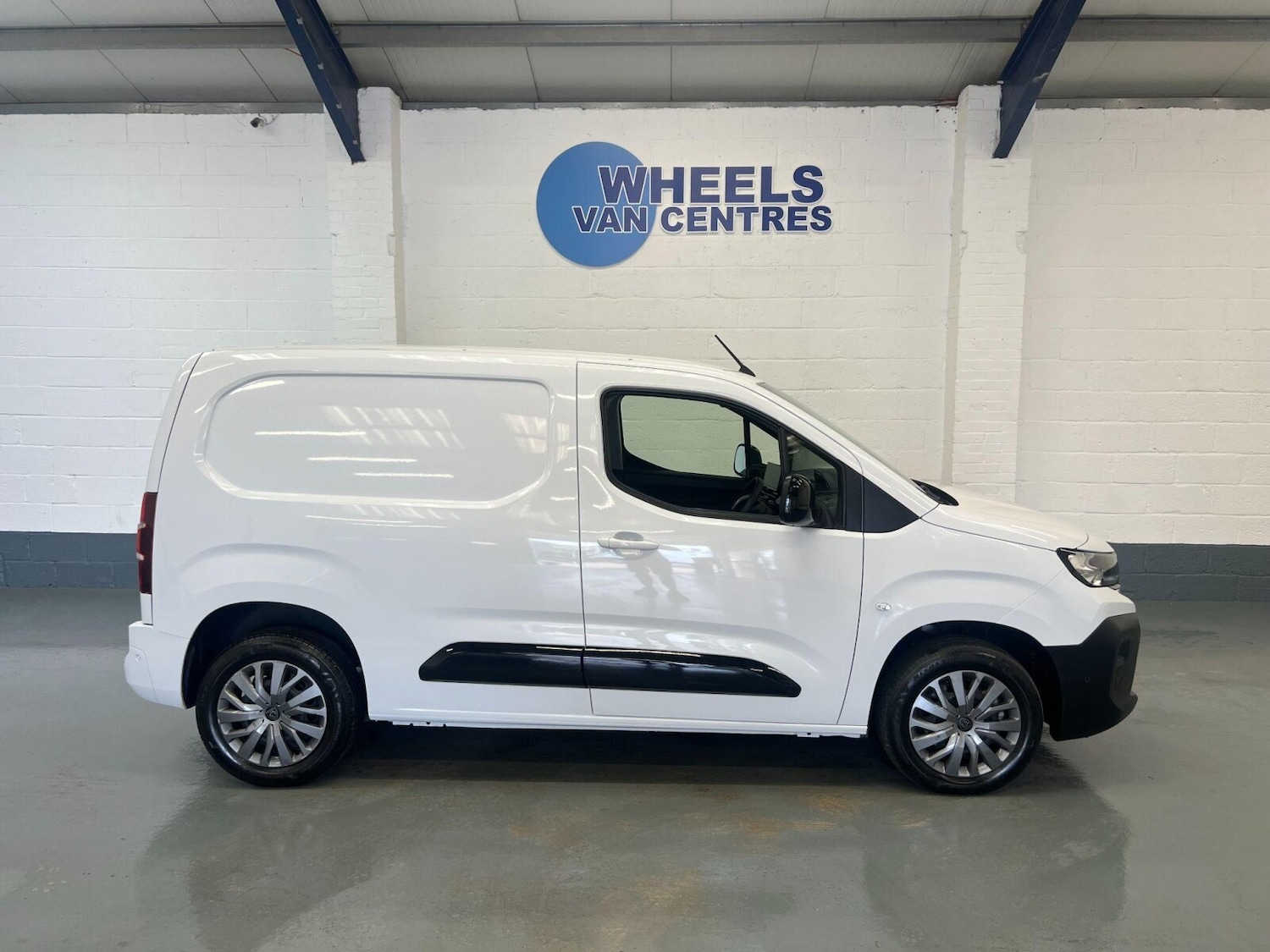 Used Peugeot Partner 2024 for sale - 76868379: Photo 7