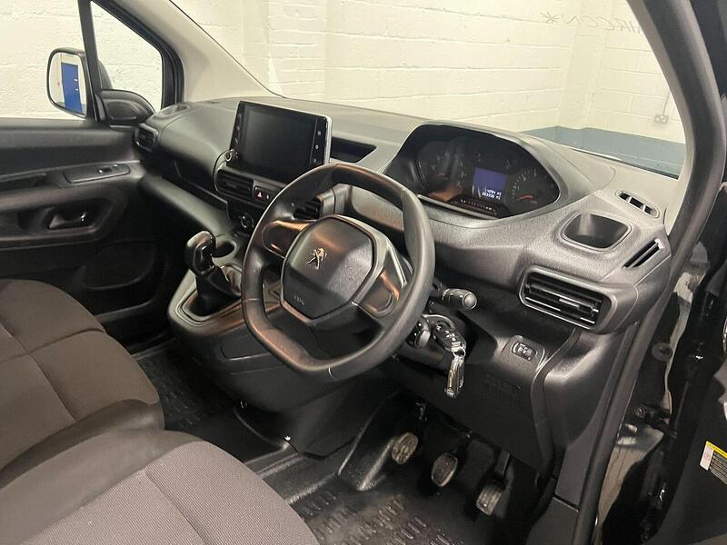 Used Peugeot Partner 2021 for sale - 76903971: Photo 13