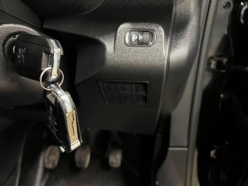 Used Peugeot Partner 2021 for sale - 76903971: Photo 14