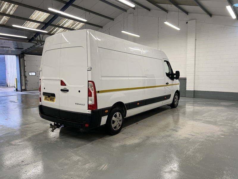 Used Renault Master 2023 for sale - 77543634: Photo 3