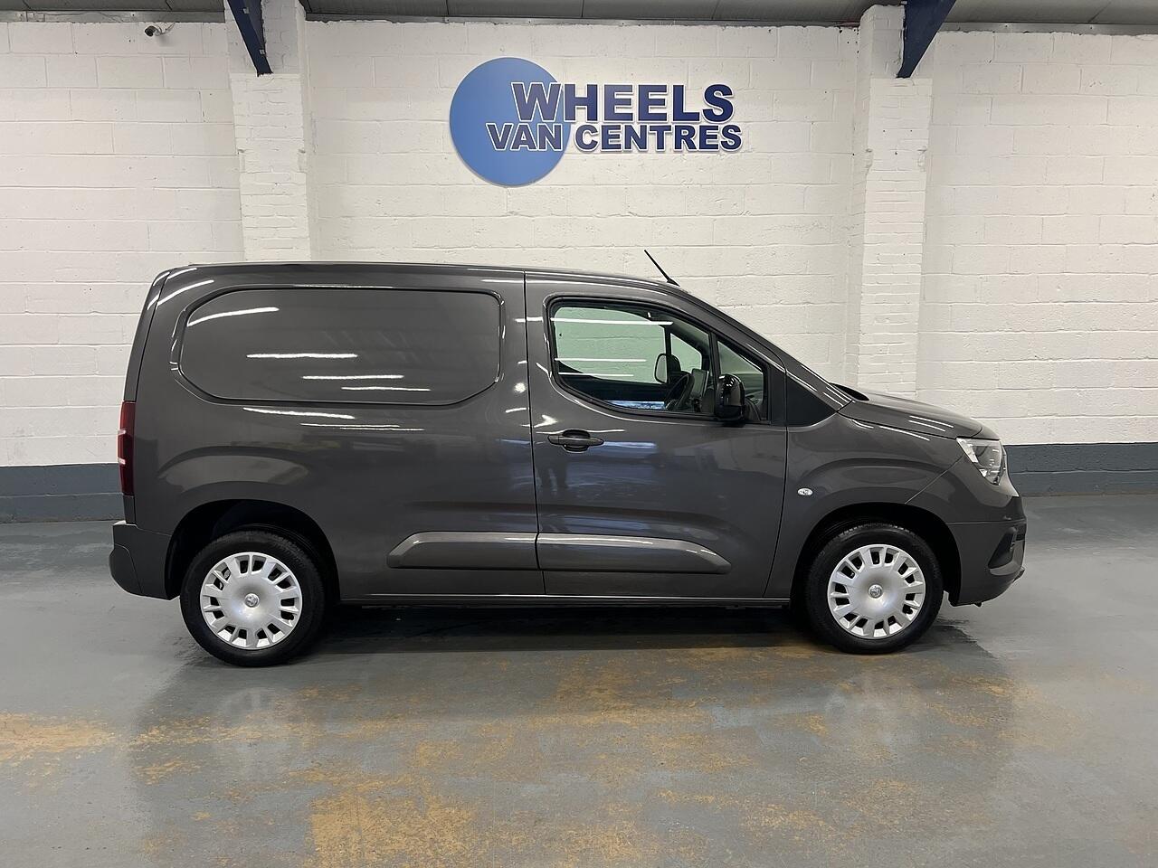 Used Vauxhall Combo 2023 for sale - 76874301: Photo 6
