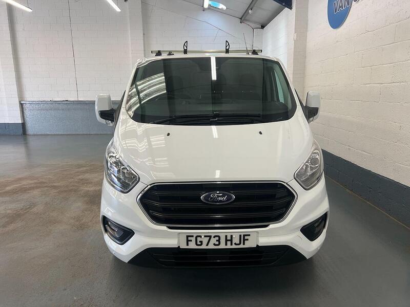 Used Ford Transit Custom 2023 for sale - 76904294: Photo 4