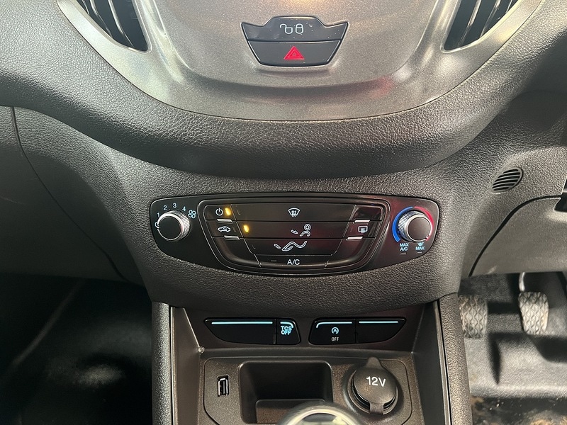 Used Ford Transit Courier 2022 for sale - 77250807: Photo 24