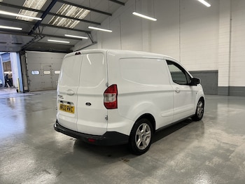 Used Ford Transit Courier 2022 for sale - 77250807: Photo