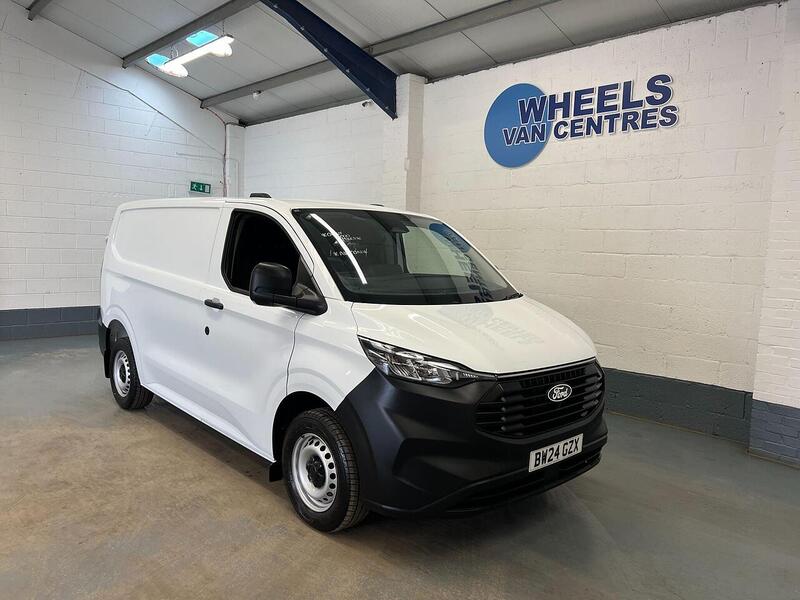 Used Ford Transit Custom 2024 for sale - 76903955: Photo 3