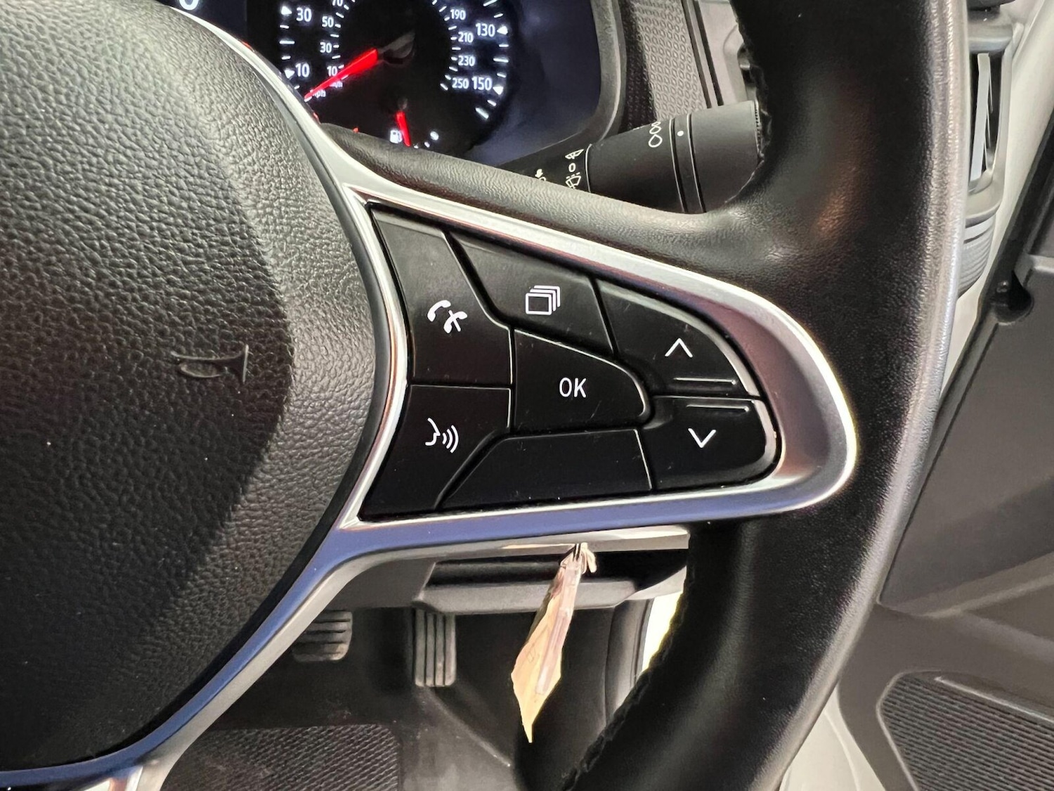 Used Renault Trafic 2022 for sale - 76868480: Photo 12