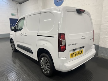 Used Citroen Berlingo 2024 for sale - 78713716: Photo