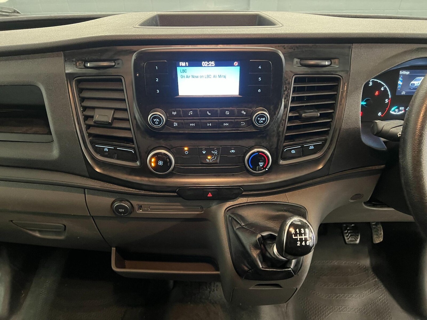 Used Ford Transit 2021 for sale - 76873085: Photo 32