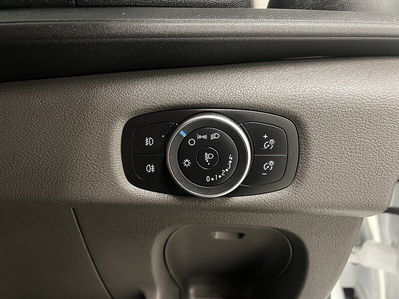 Used Ford Transit 2023 for sale - 77409127: Photo 19