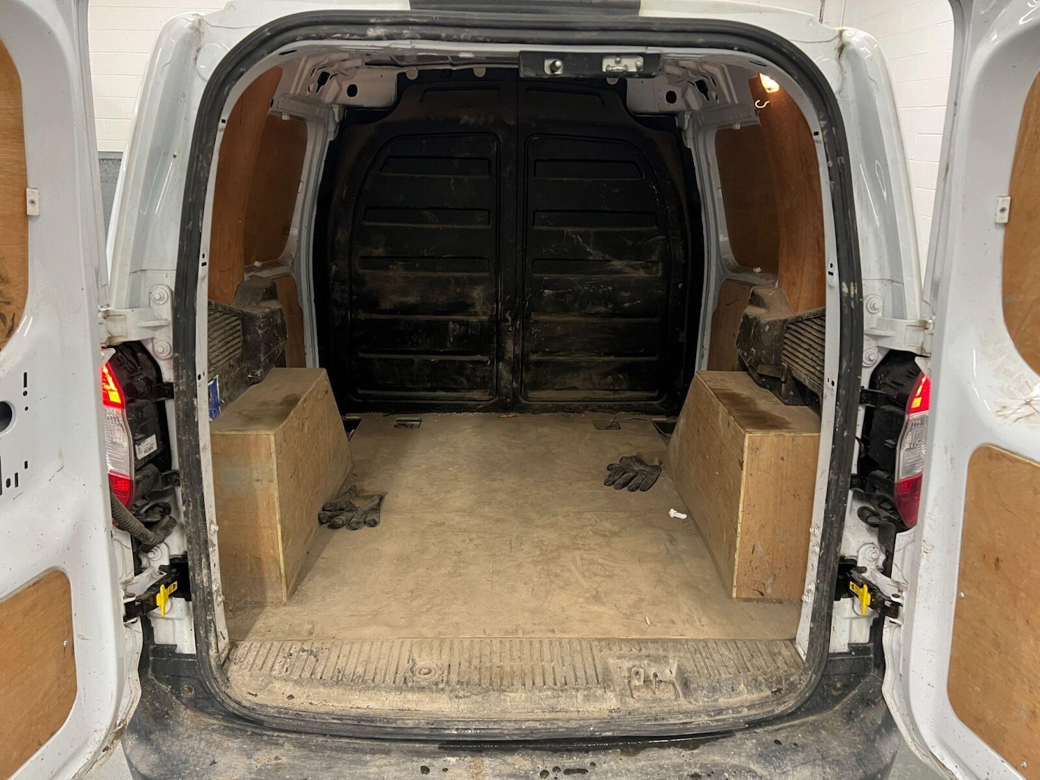 Used Ford Transit Courier 2021 for sale - 76595318: Photo 5