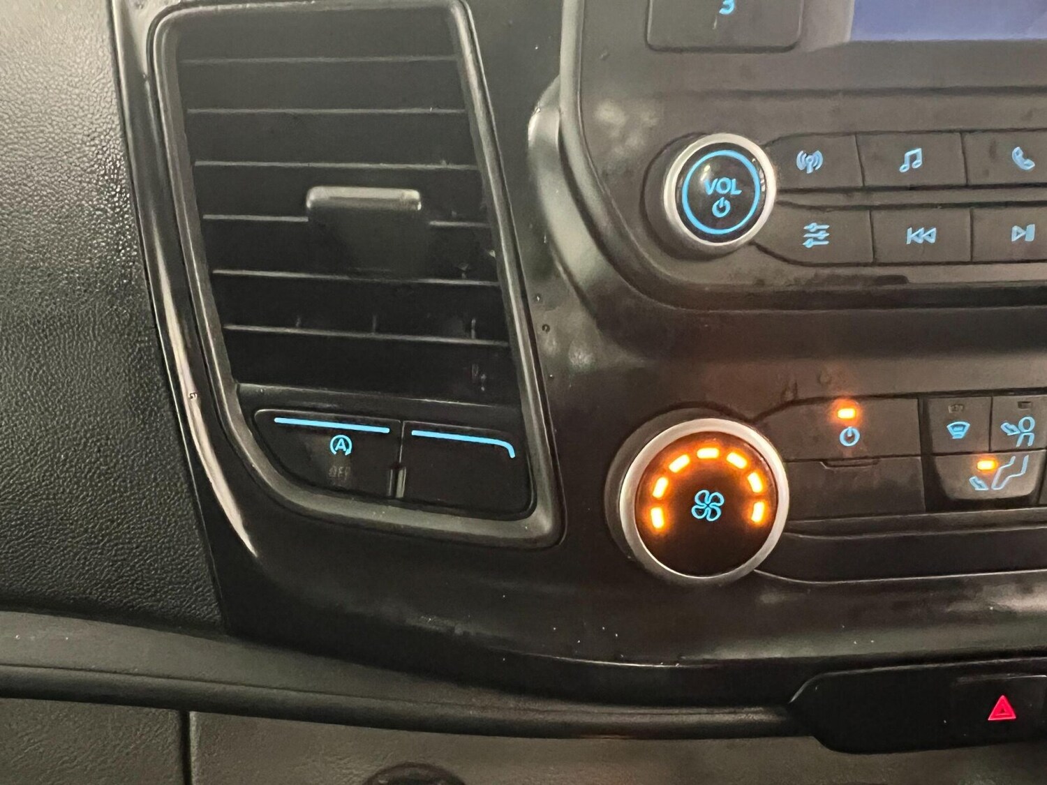 Used Ford Transit 2021 for sale - 76872413: Photo 19