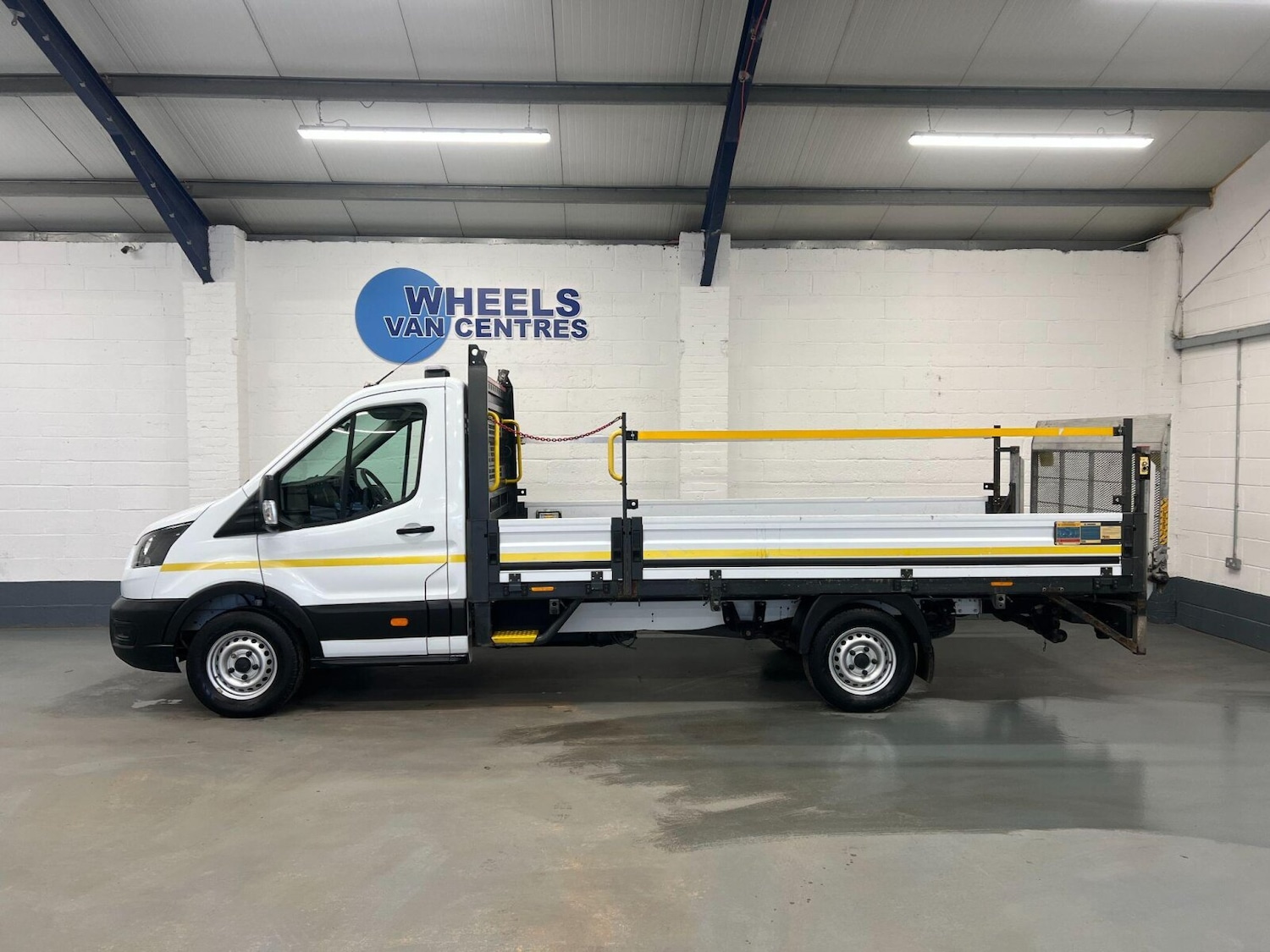 Used Ford Transit 2021 for sale - 76872413: Photo 2