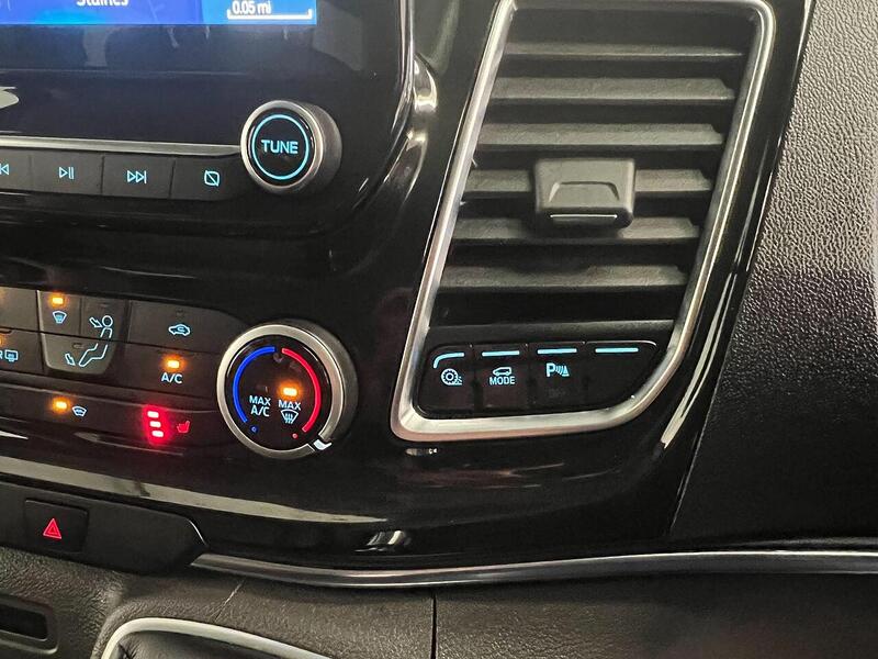 Used Ford Tourneo Custom 2022 for sale - 76903930: Photo 16