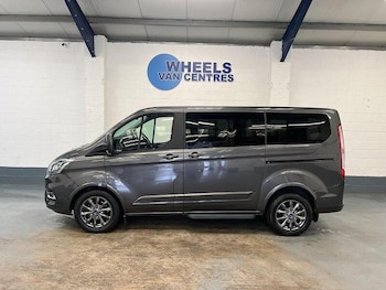 Used Ford Tourneo Custom 2022 for sale - 76903930: Photo