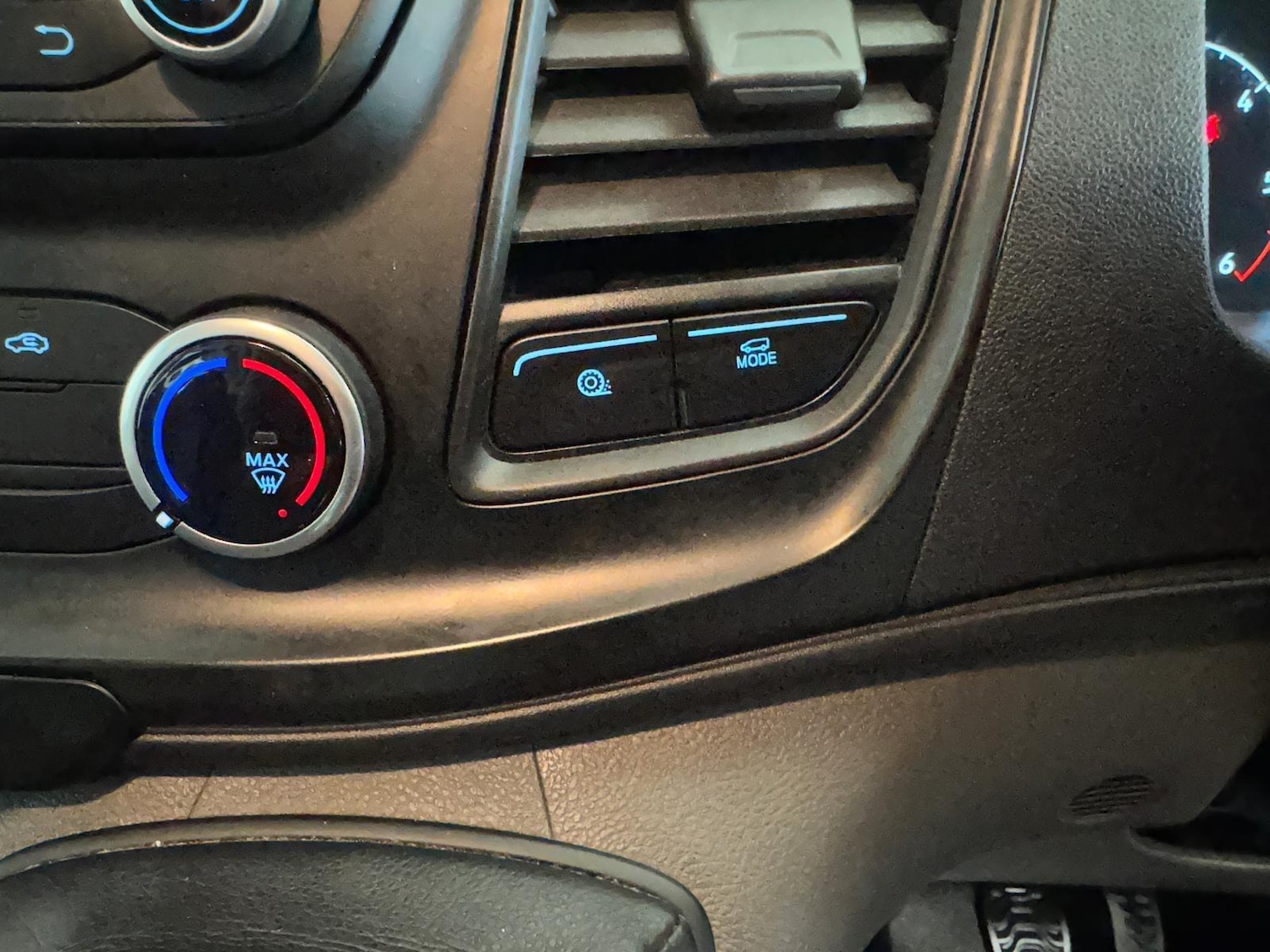 Used Ford Transit 2022 for sale - 76868603: Photo 15