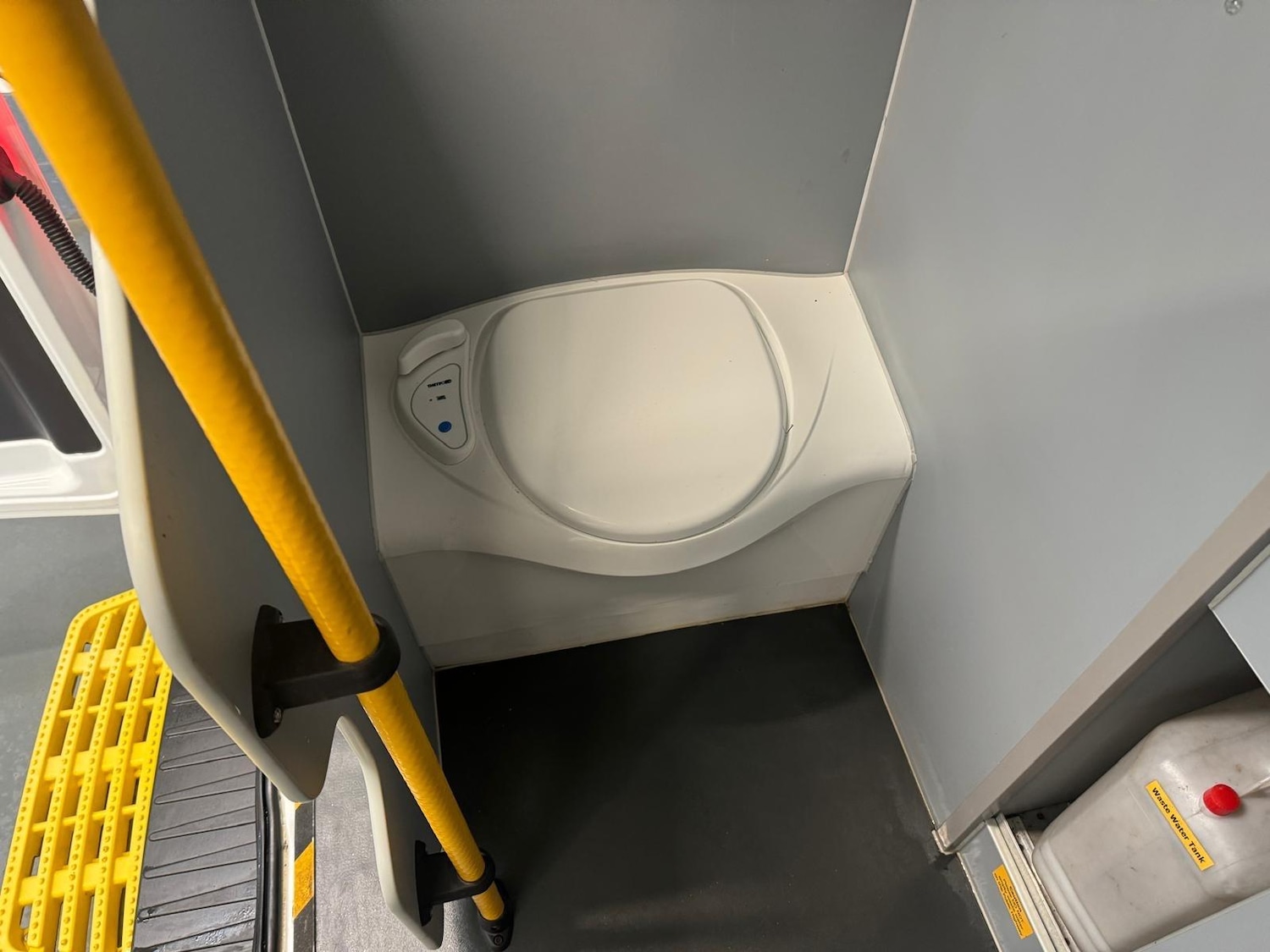 Used Ford Transit 2022 for sale - 76868603: Photo 46