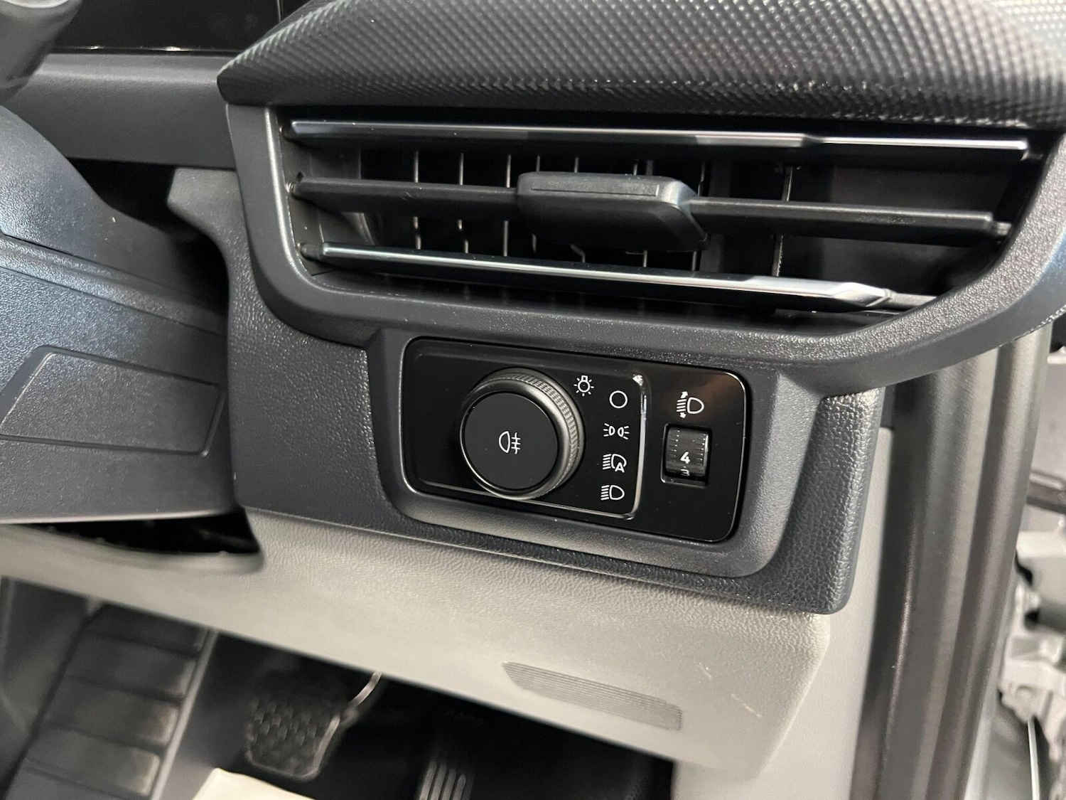 Used Ford Transit Custom 2024 for sale - 76008276: Photo 12