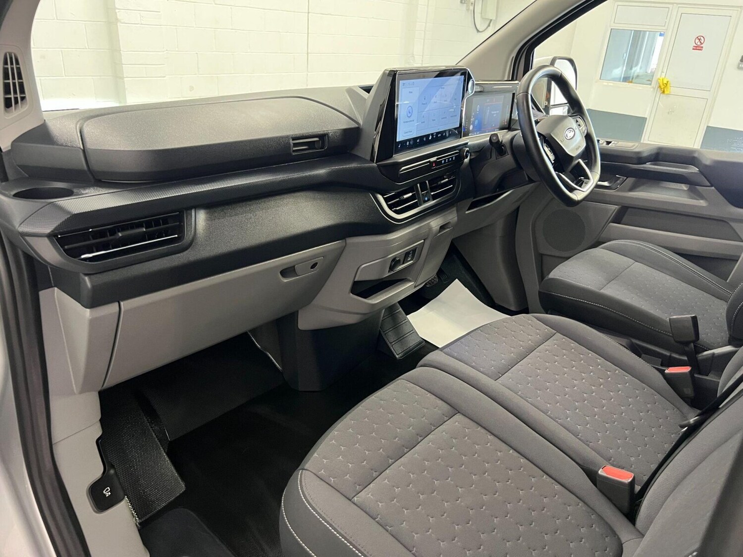 Used Ford Transit Custom 2024 for sale - 76008276: Photo 22