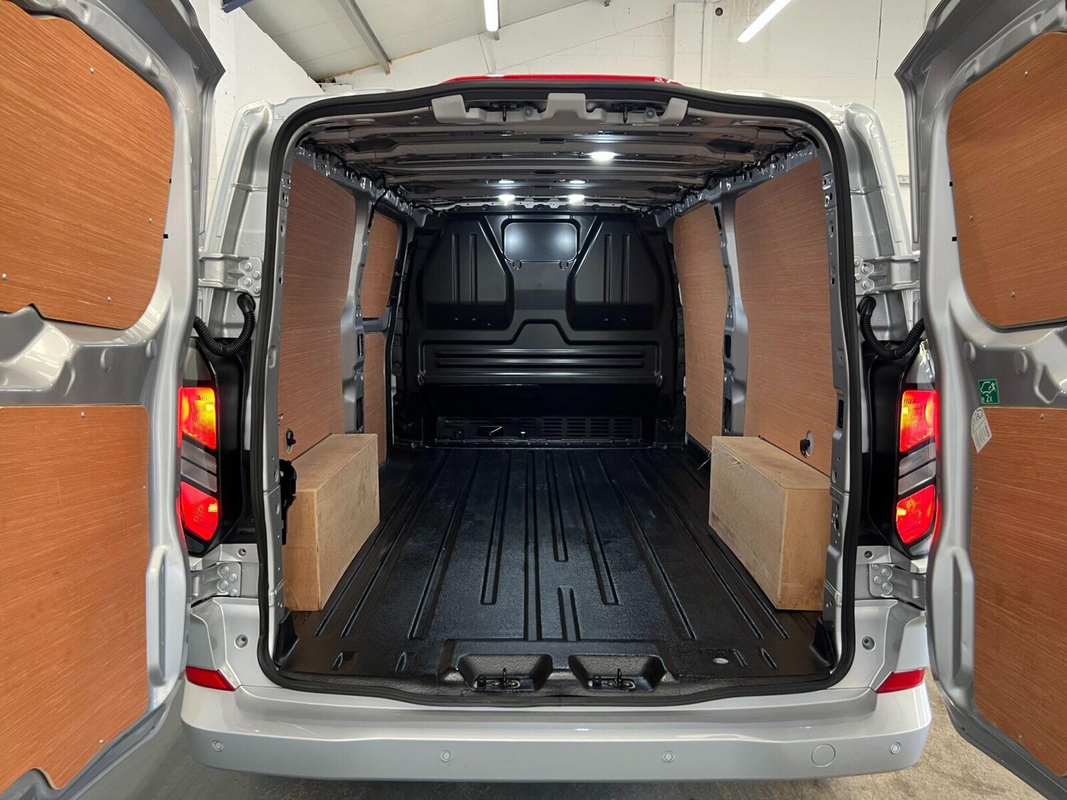Used Ford Transit Custom 2024 for sale - 76008276: Photo 31