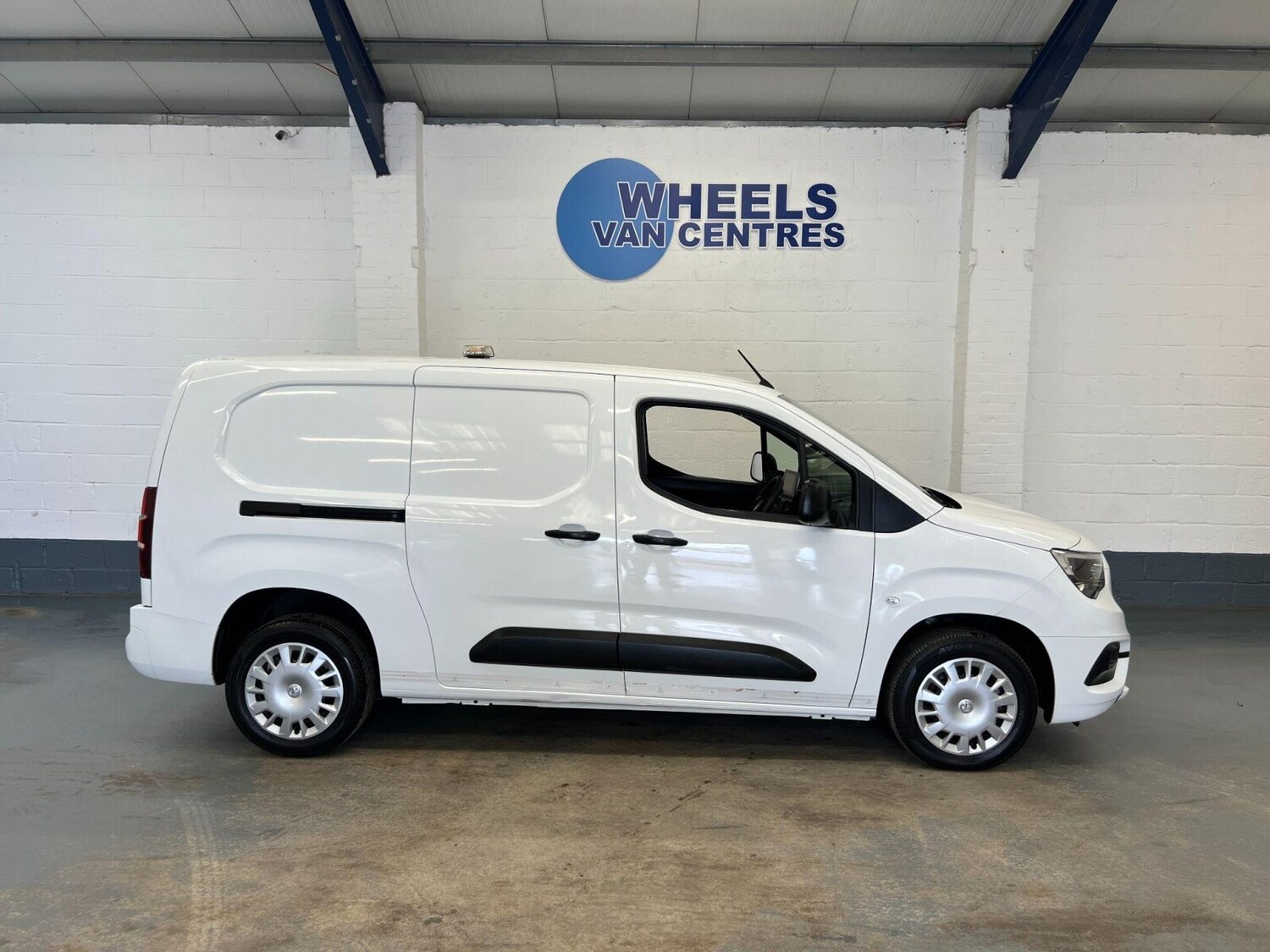 Used Vauxhall Combo 2022 for sale - 76869614: Photo 7