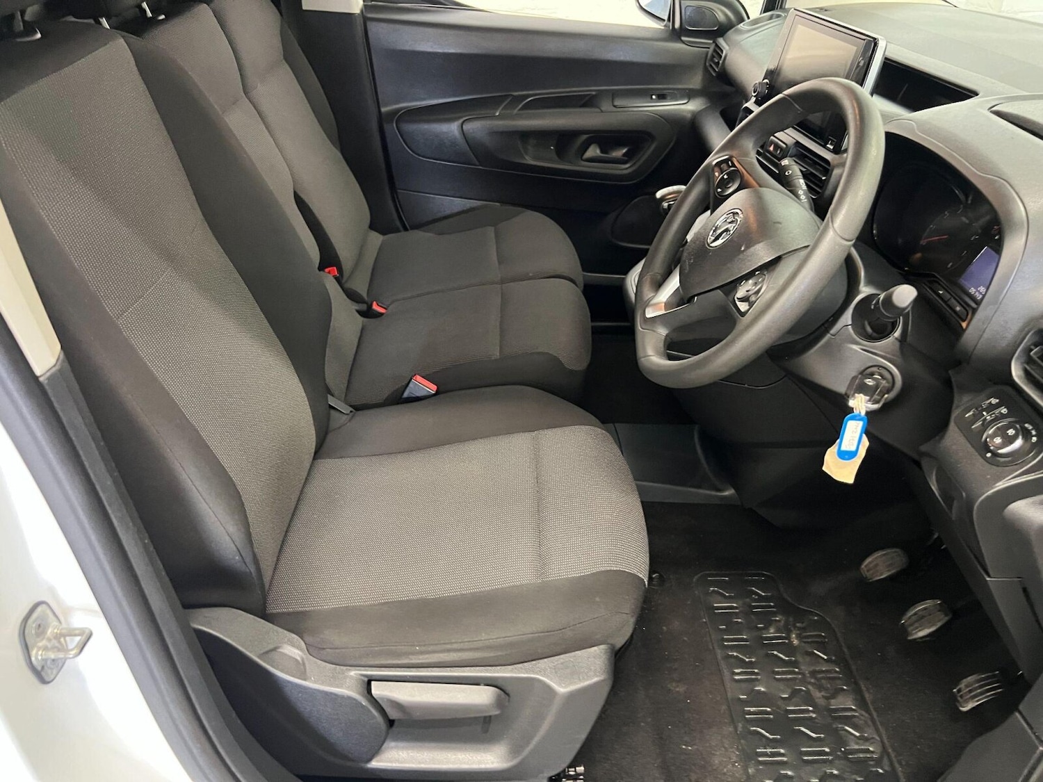 Used Vauxhall Combo 2022 for sale - 76869614: Photo 9