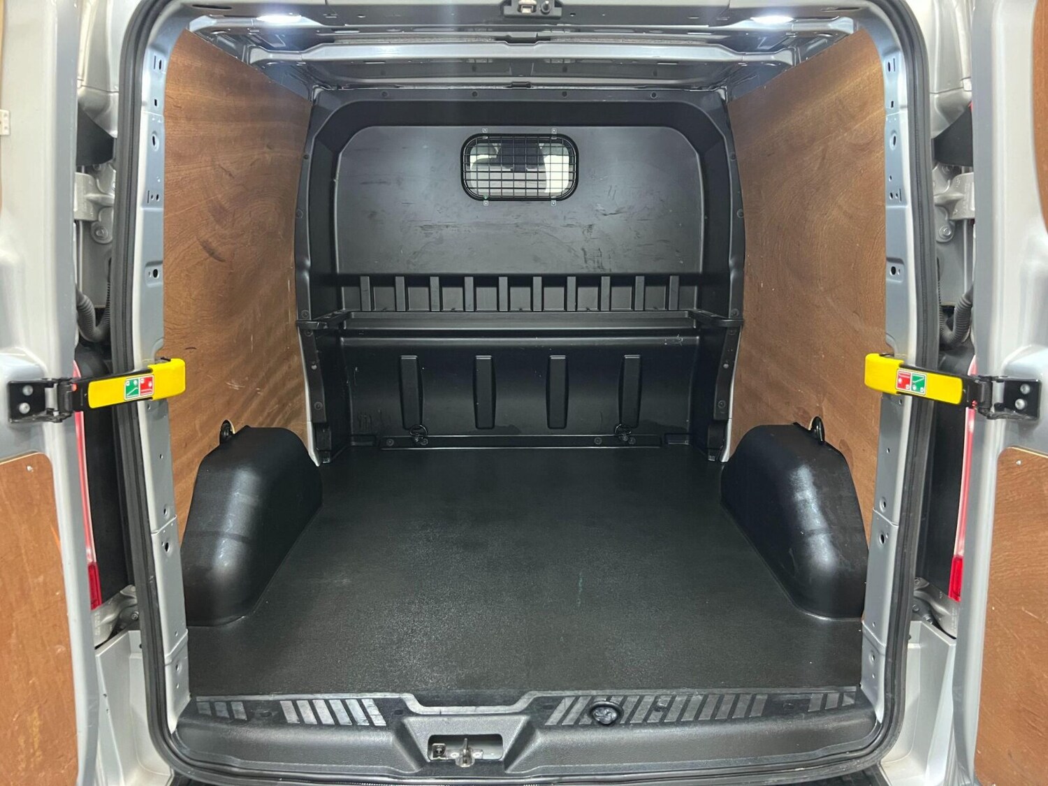 Vehicle 33