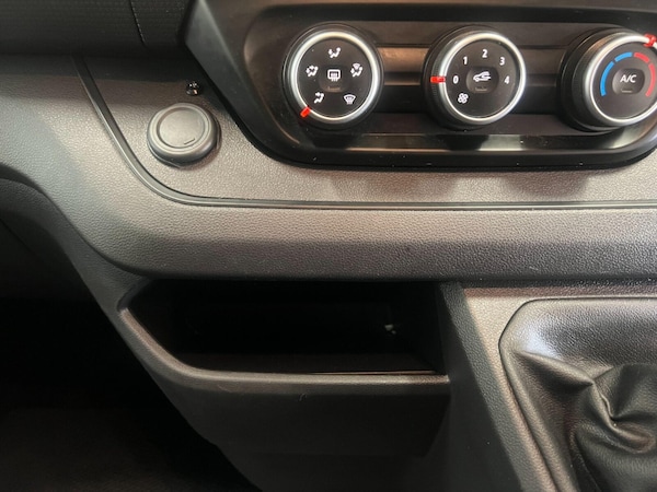 Used Nissan Primastar 2022 for sale - 75403810: Photo 30