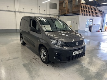 Used Peugeot Partner 2024 for sale - 77902473: Photo
