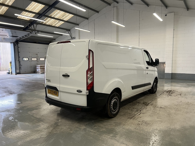 Used Ford Transit Custom 2023 for sale - 77937330: Photo 3
