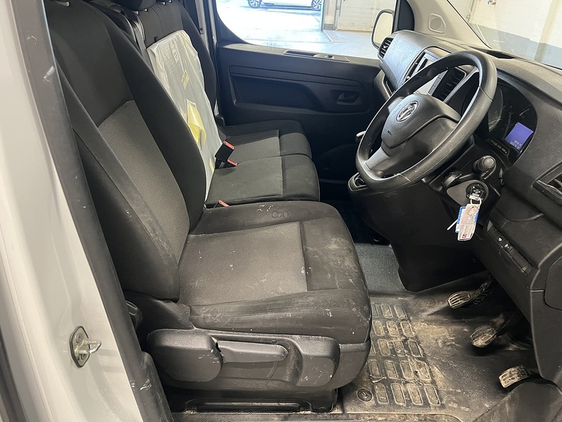 Used Vauxhall Vivaro 2023 for sale - 77735177: Photo 7