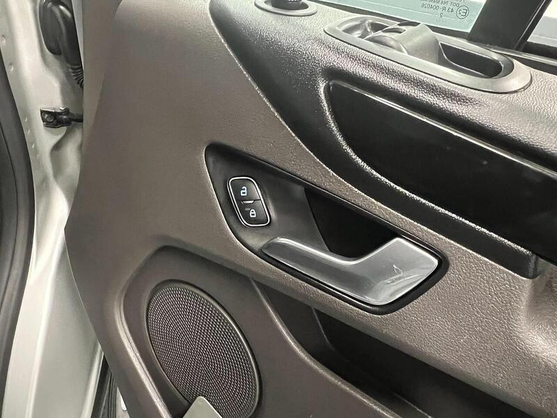 Used Ford Transit Custom 2022 for sale - 76904157: Photo 36