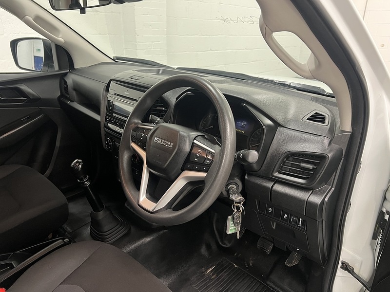 Used Isuzu D-Max 2021 for sale - 77303206: Photo 11