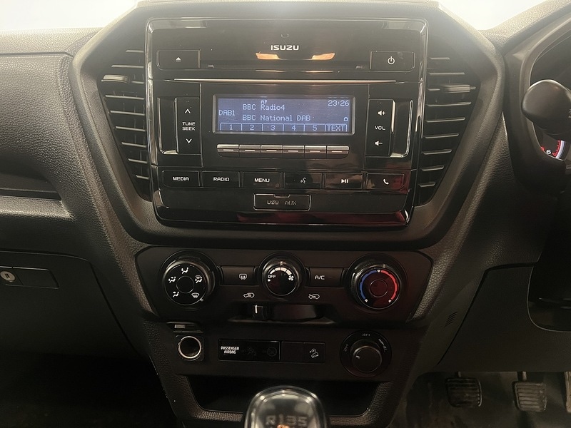 Used Isuzu D-Max 2021 for sale - 77303206: Photo 9