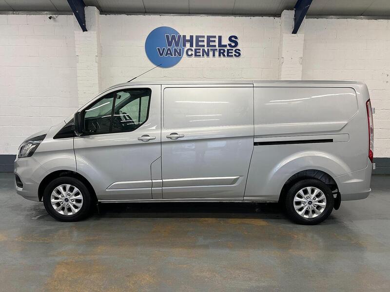 Used Ford Transit Custom 2022 for sale - 76904162: Photo 2