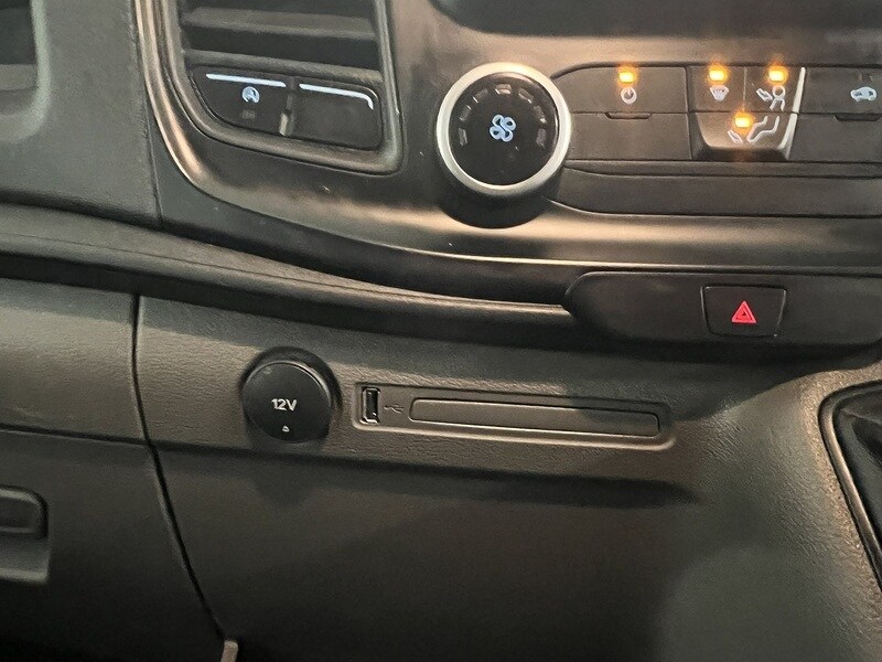 Used Ford Transit 2023 for sale - 76903905: Photo 27