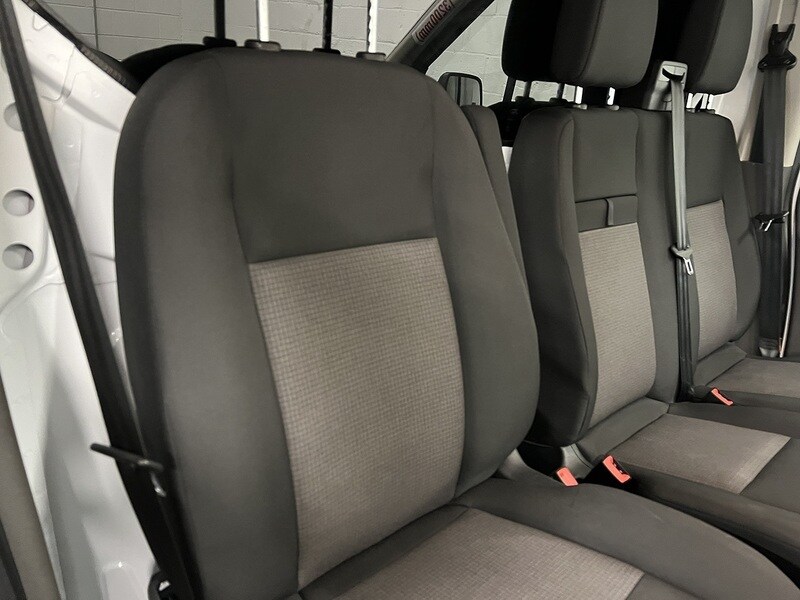 Used Ford Transit 2023 for sale - 76903905: Photo 9