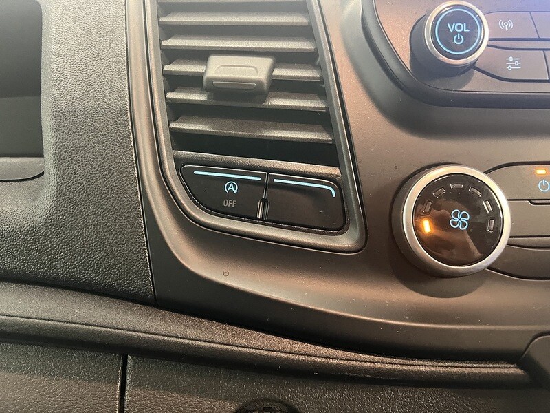 Used Ford Transit 2024 for sale - 77272312: Photo 26