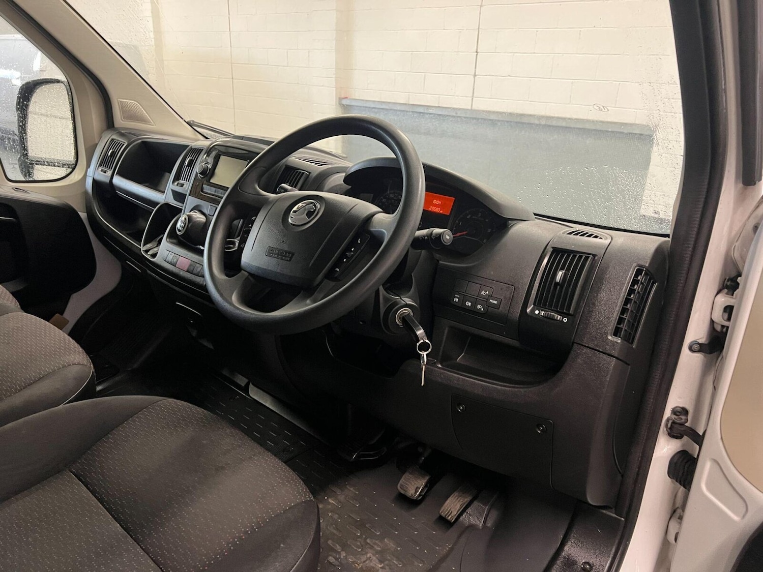 Used Vauxhall Movano 2022 for sale - 76452122: Photo 6