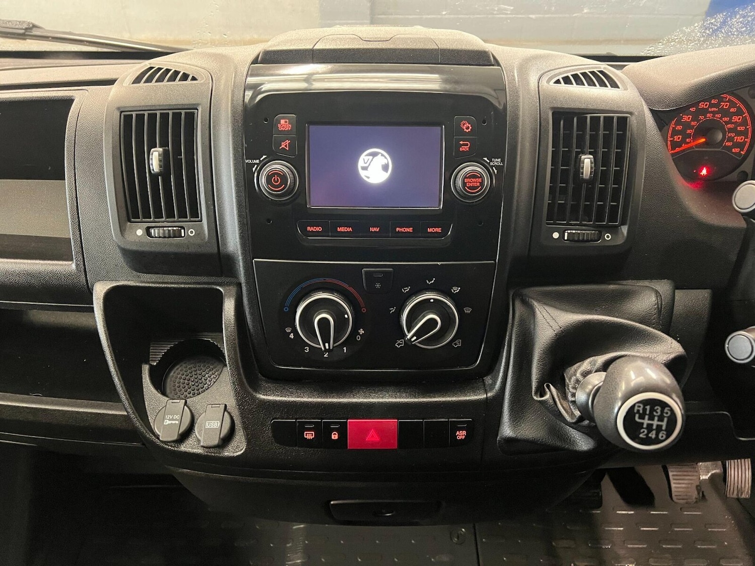 Used Vauxhall Movano 2022 for sale - 76452122: Photo 8